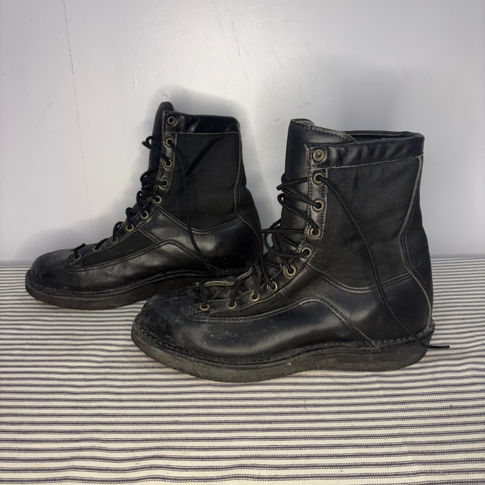 Men's Danner Black Lace Up Work Boots Size 9